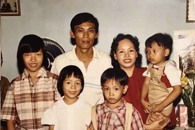 Dr. Janice Doan with her family at a younger age.