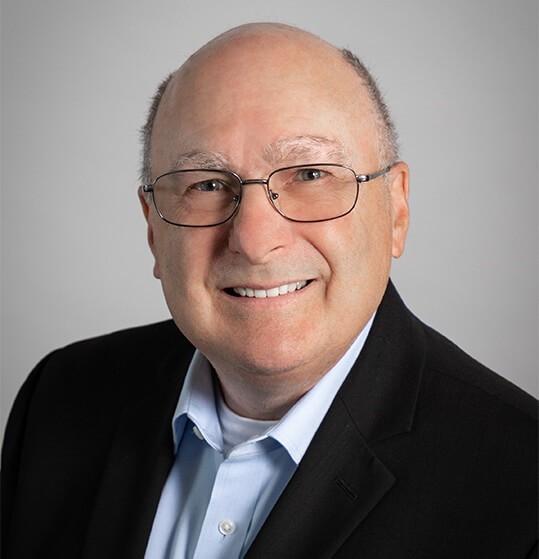 Dr. Howard Strassler, DMD, FAGD is among the architects of the Commission on Dental Competency Assessments (CDCA). A special educational partnership with him allows Benco Select Student members to receive free access to a comprehensive CDCA ADEX study guide. 
